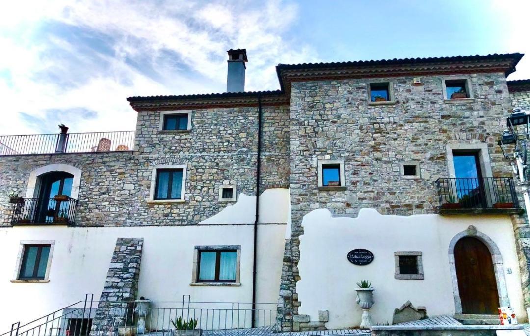 مبيت وإفطار San Marco dei Cavoti L'Antica Loggia المظهر الخارجي الصورة