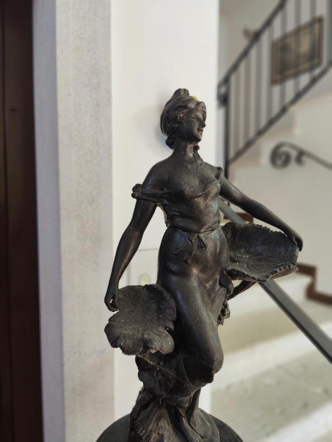 مبيت وإفطار San Marco dei Cavoti L'Antica Loggia المظهر الخارجي الصورة